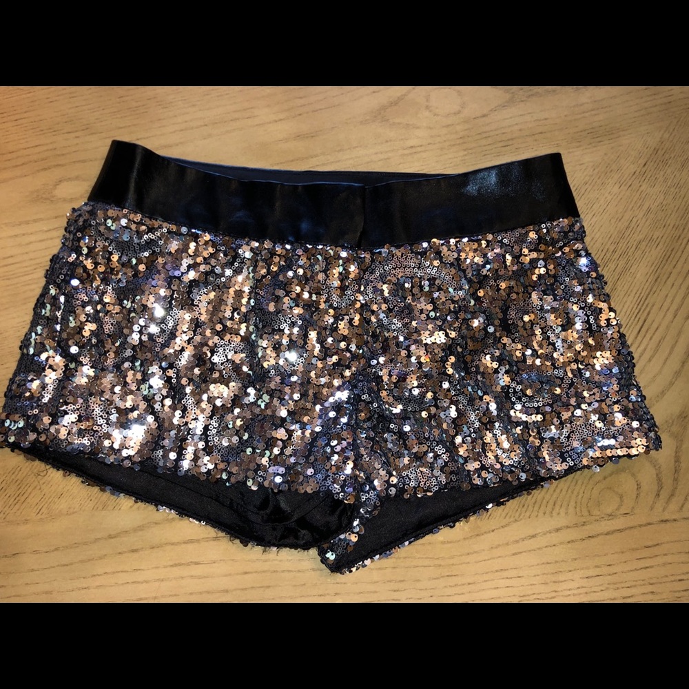 Size 0 - Silver Sequin Shorts